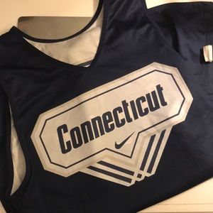 UCONN basketball jersey
